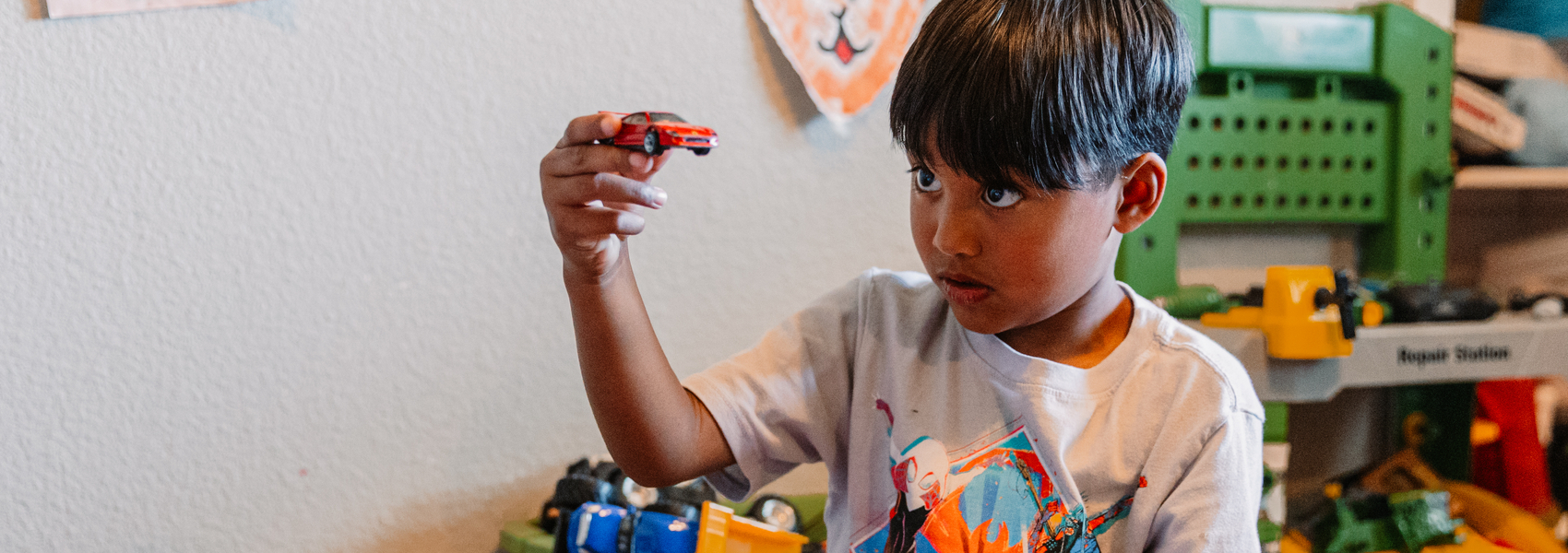 Serving together: A church small group embraces Safe Families Banner Image